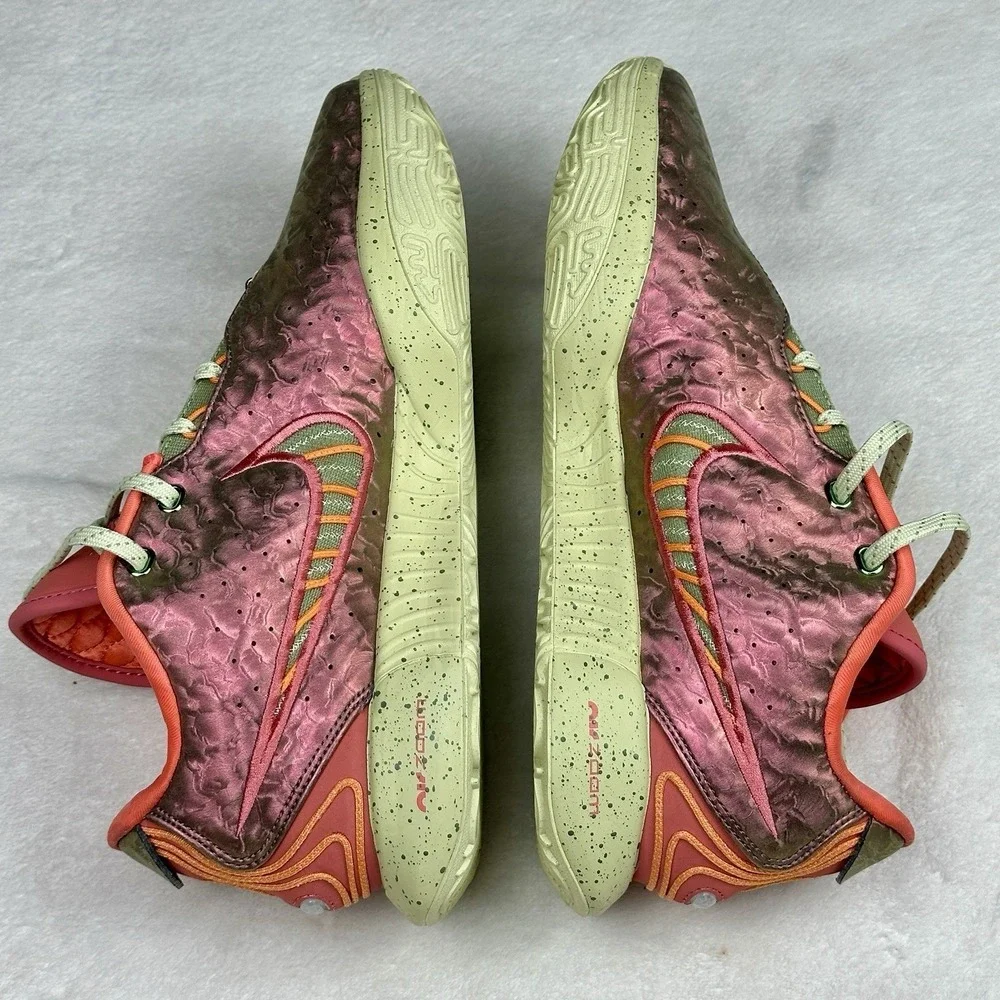 Nike LeBron‎ Witness 7 VII Basketball Shoes Bronze Eclipse Coral Sneakers